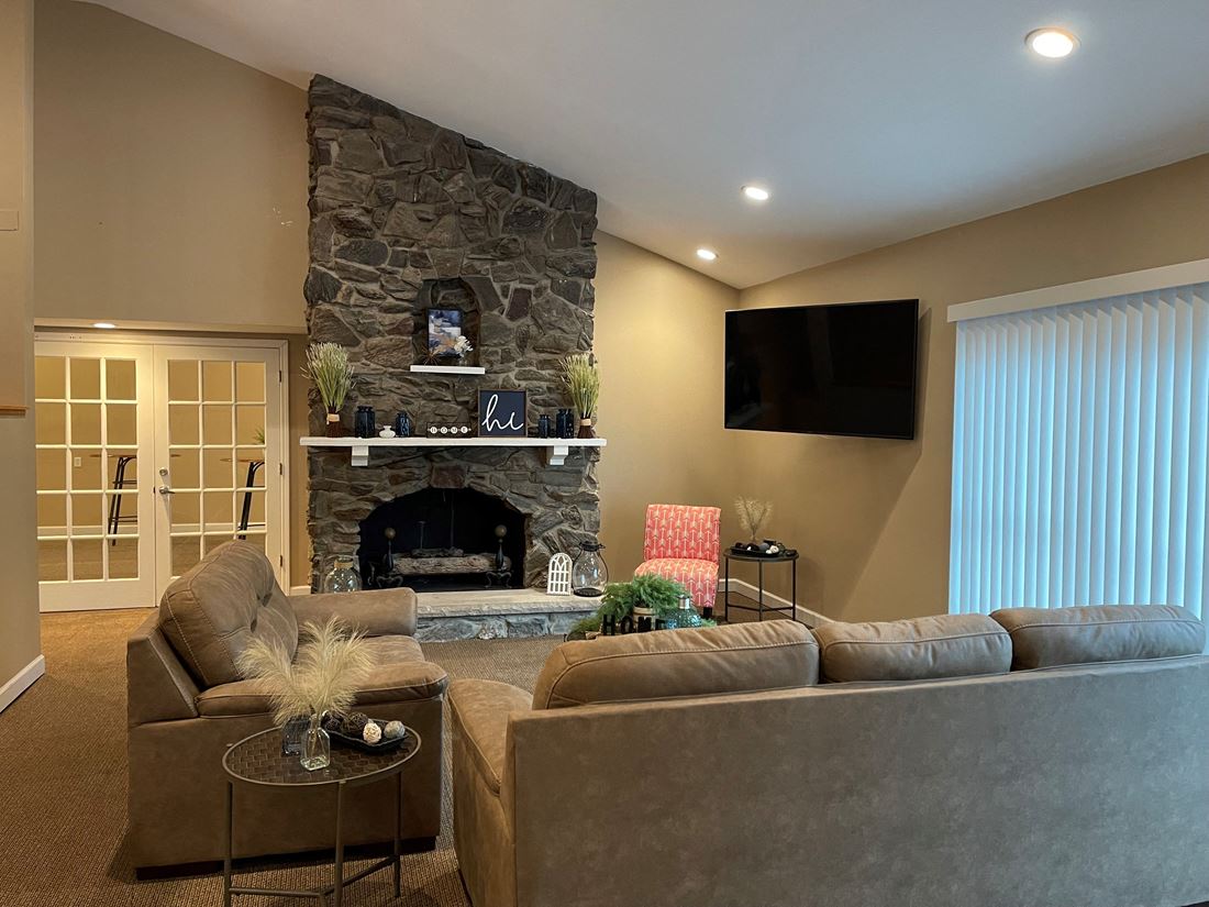 Brandywine Crossing Apartments photo
